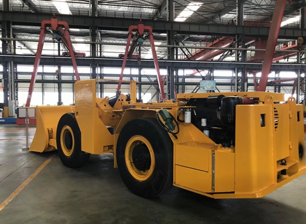 Underground LHD loader (Mining Scooptram Loader) WJ-2